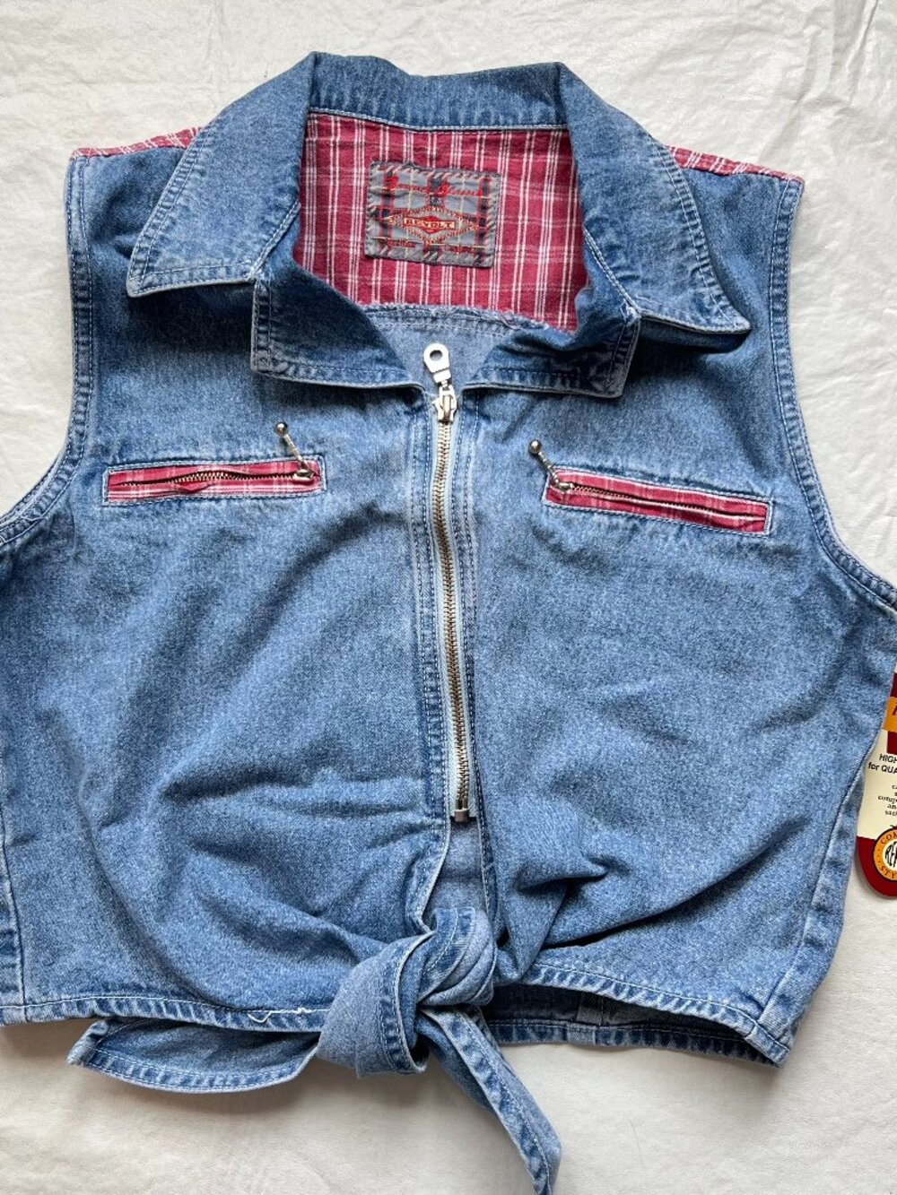 y2k denim top blue red plaid front tie western sleeveless Medium chambray collar